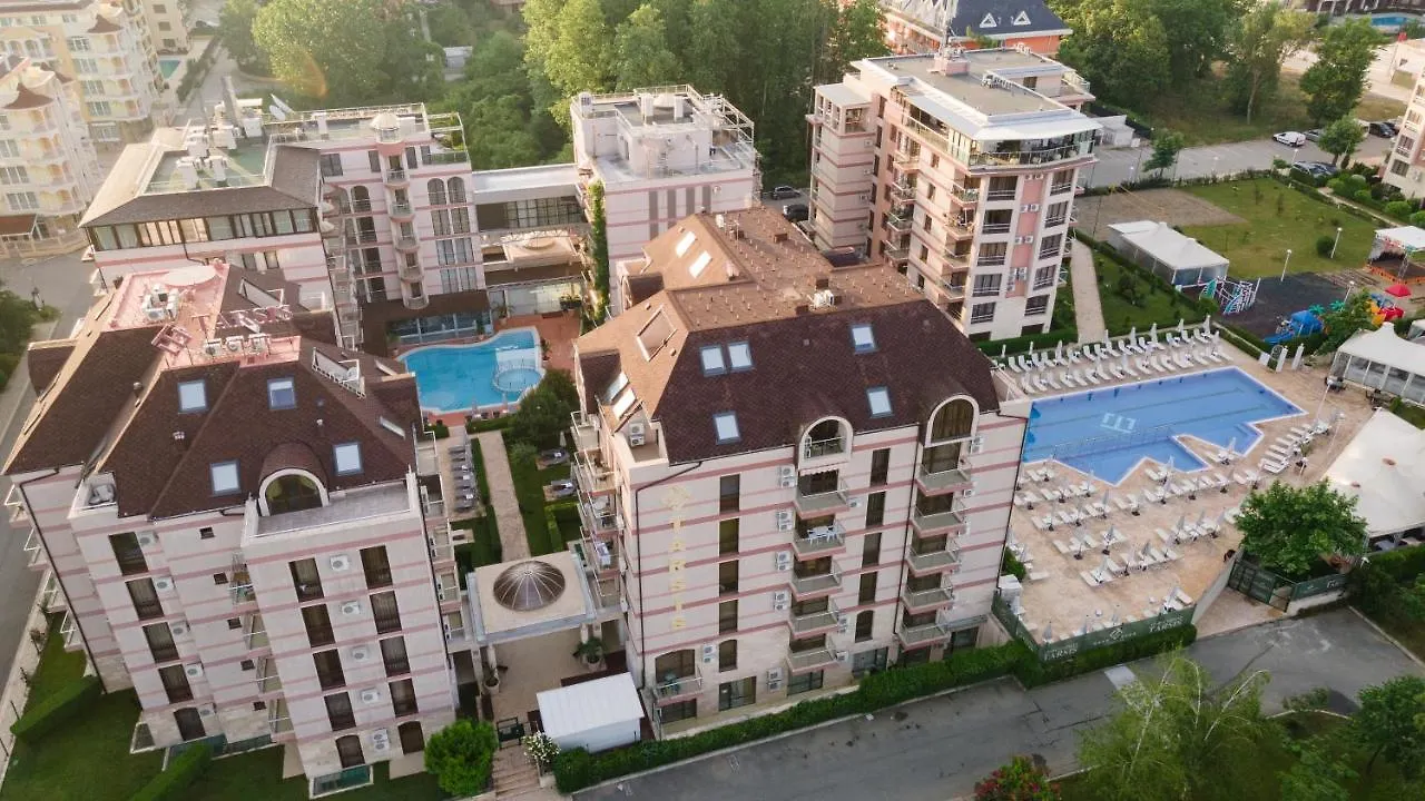 Tarsis Club & Aquapark Aparthotel Sunny Beach