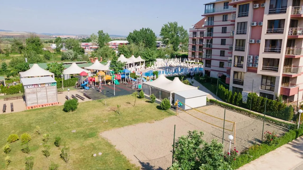 Tarsis Club & Aquapark Aparthotel Sunny Beach