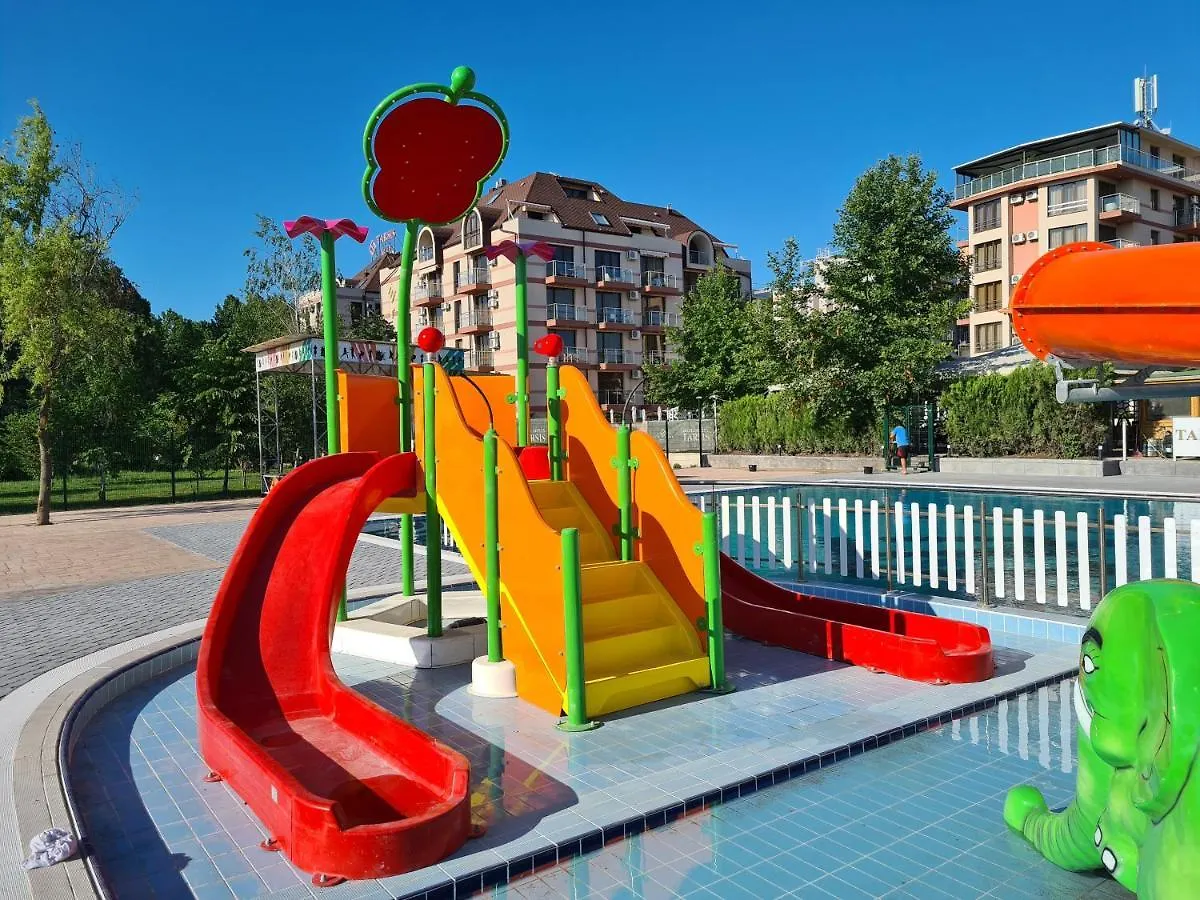 Tarsis Club & Aquapark Aparthotel Sunny Beach 4*,