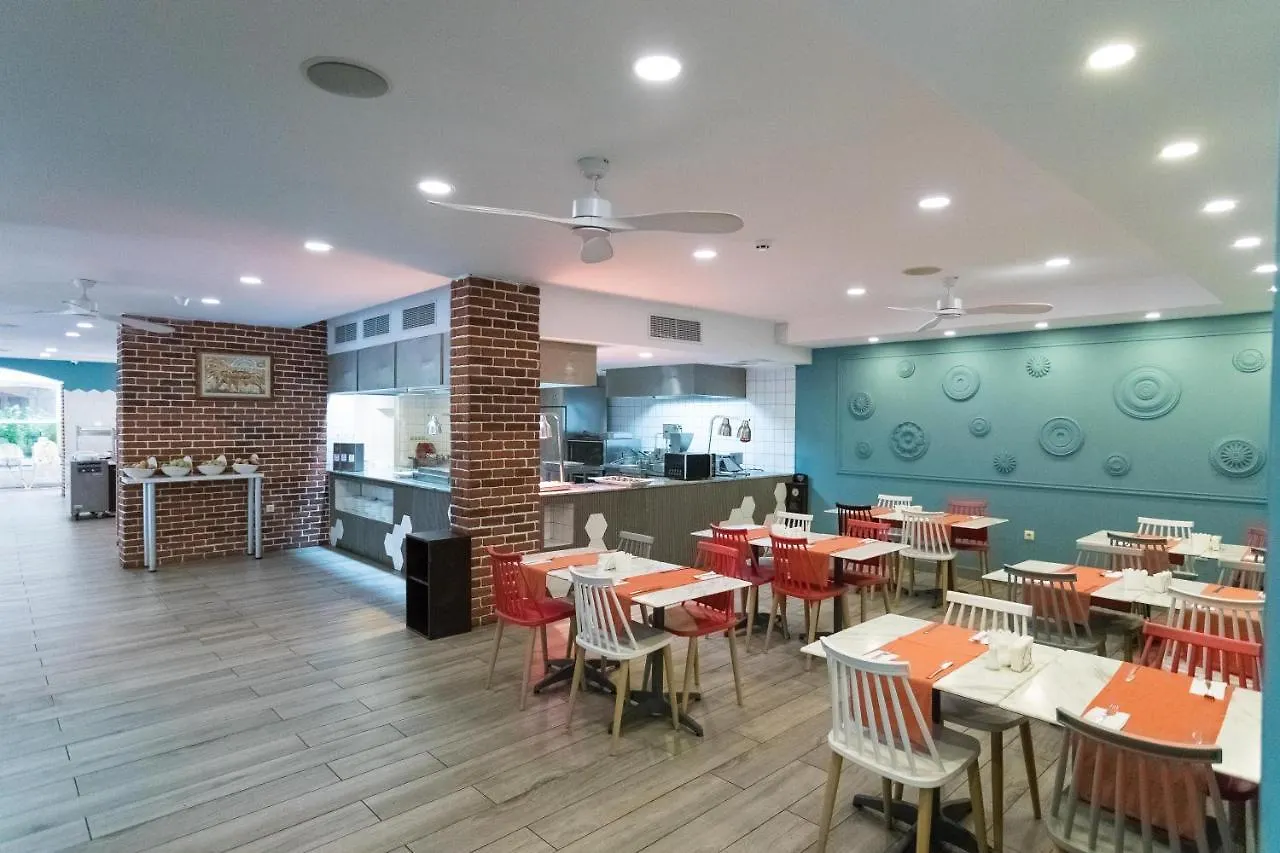 Tarsis Club & Aquapark Aparthotel Sunny Beach