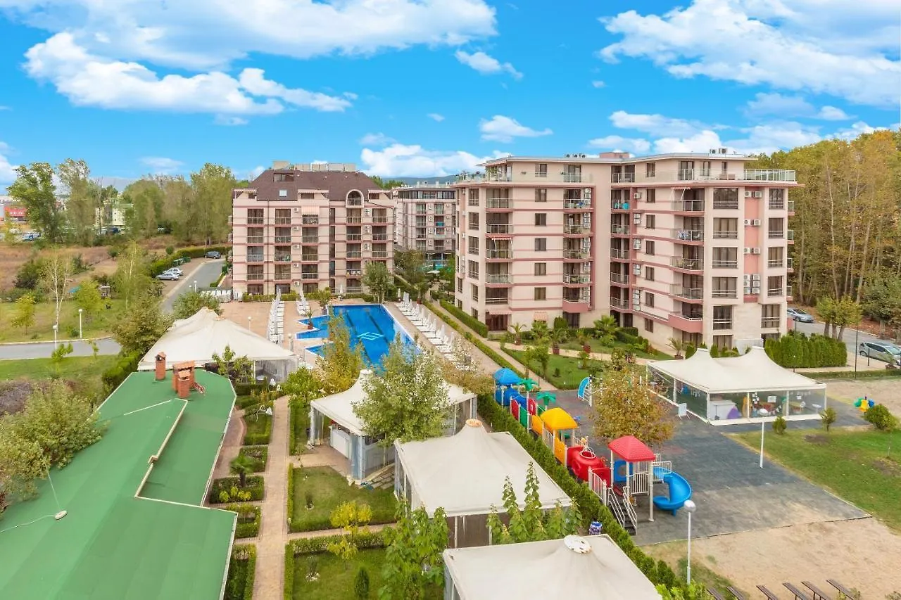 Tarsis Club & Aquapark Aparthotel Sunny Beach