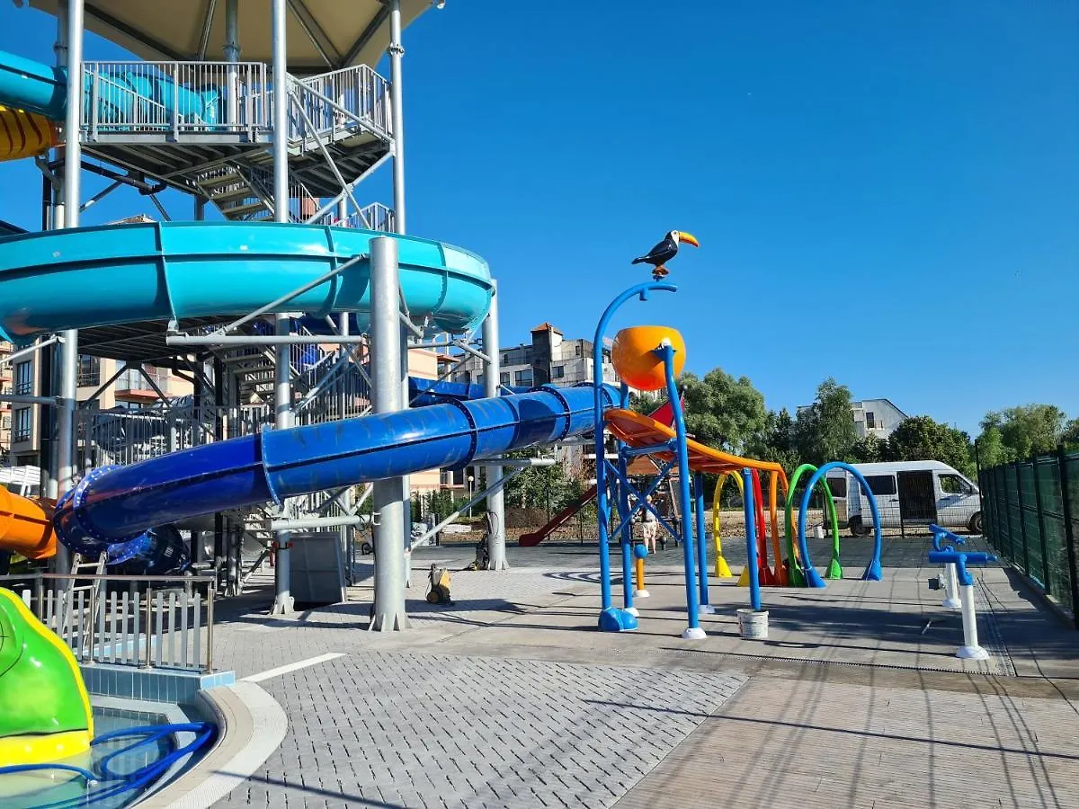 Tarsis Club & Aquapark Aparthotel Sunny Beach