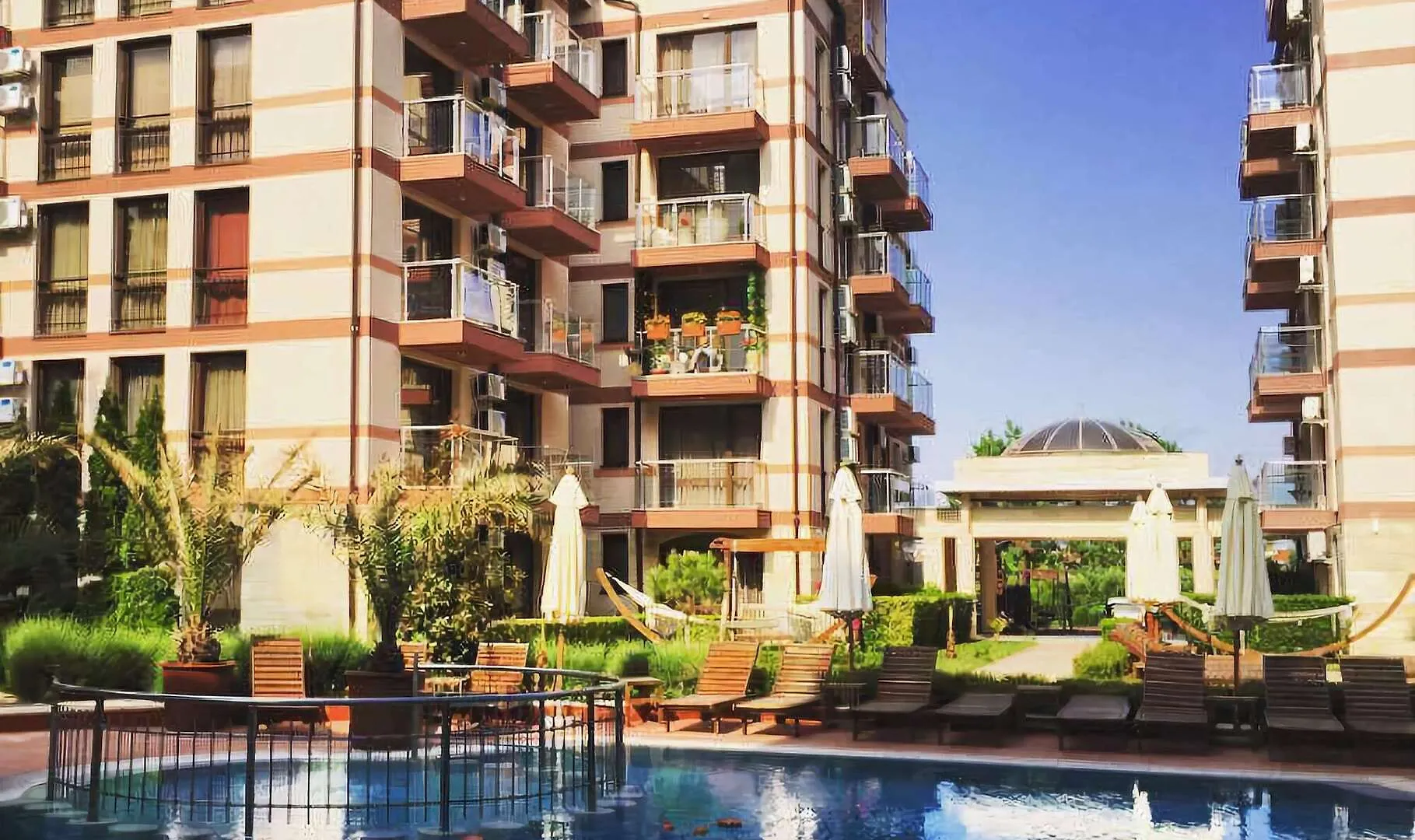 Tarsis Club & Aquapark Aparthotel Sunny Beach