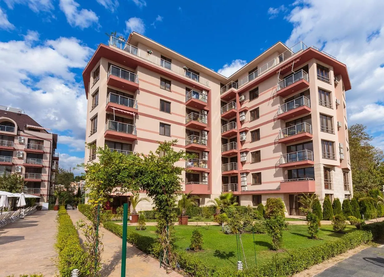Tarsis Club & Aquapark Aparthotel Sunny Beach